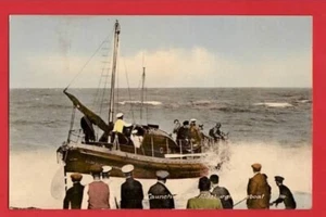 SUFFOLK. ALDEBURGH. LAUNCH OF LIFEBOAT pu 1960 - Picture 1 of 1