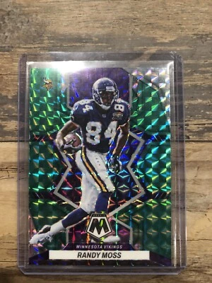 2022 Panini Mosaic Randy Moss Green Camo Prizm #132 Minnesota Vikings - Image 1 of 2