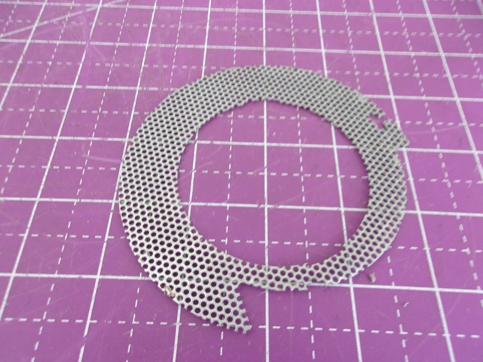 8268391 - Filtro fino para lavavajillas KitchenAid OEM Foto 1 de 1