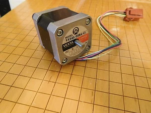 USED VEXTA PX245-02BA-C1 PHASE STEPPING MOTOR FREE SHIPPING! - Picture 1 of 4