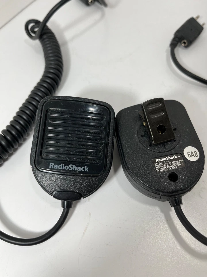 2x Radio Shack Modelo 19-314 Auricular/Micrófono Se Adapta a HTX-202/404 e ICOM Radio Portátil Foto 1 de 4