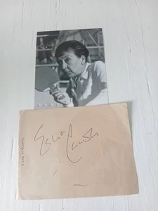 Esma Cannon Autogramm - Bild 1 von 1