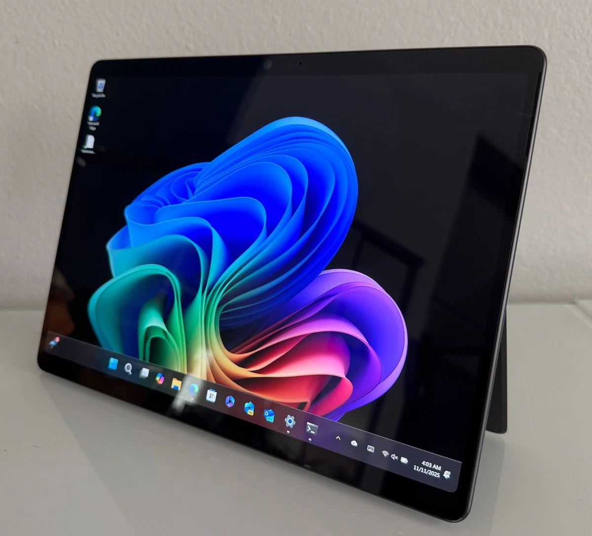 お盆セール】Microsoft Surface Pro X お盆セール】Microsoft Surface