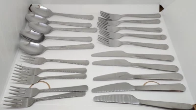 Besteck Set Ikea Gabeln, Messer, Kuchengabeln, Löffel silber 20-Teilig Dragon - Bild 1 von 4