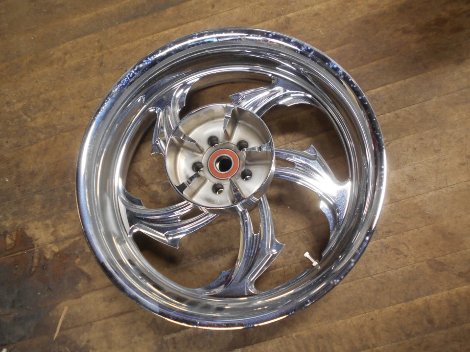 VN-1269-7814R-RVL-CH PERFORMANCE MACHINE 18X5.5 FORGED RIVAL REAR RIM ABS - Image 1 of 4