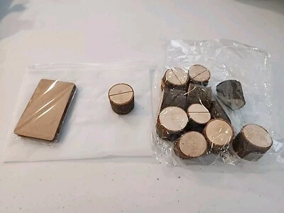 12Pcs Mini Wood Place Card Holders and 24Pcs Kraft Place Cards, Rustic Table ... - Image 1 of 2