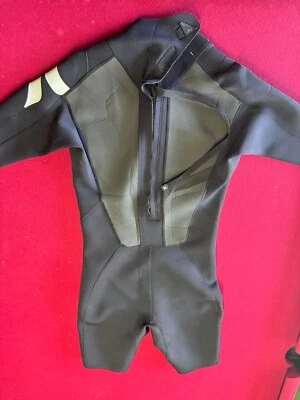 Traje de neopreno Hurley Superfreak 4 mm de grosor hidrofóbico doble costura manga corta Foto 1 de 4