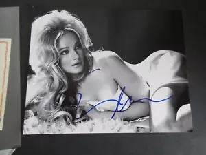 ELLEN BARKIN AUTOGRAPH 8X10 with COA - Bild 1 von 5