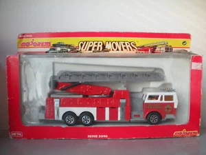 CAMIONCINO VIGILI DEL FUOCO MAJORETTE SERIE 3090 NUOVO - Imagen 1 de 1