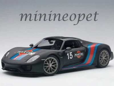 AUTOart 77929 PORSCHE 918 SPYDER WEISSACH PAQUETE 1/18 NEGRO / LIBREA MARTINI Foto 1 de 2