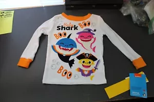 Baby Shark 2pc Set Halloween Long Sleeve Pajamas 2T 4T 5T - Picture 1 of 4