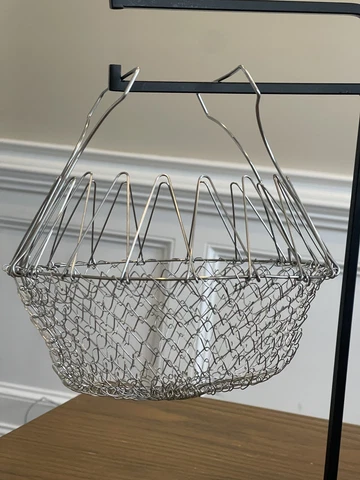 Vintage Egg Basket French Collapsible Folding Wire Mesh Fruit Vegetable Farmhous Cover