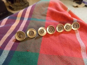 Vintage ART NOUVEAU FLOWER SILVER METAL Repose 1/2" BUTTON Set of 7 VG ! - Picture 1 of 4