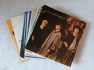 Bundle Job Lot X16 80s 7" Vinyl Picture Sleeves Aha Duran Duran Spandau Ballet - Image 1 of 4