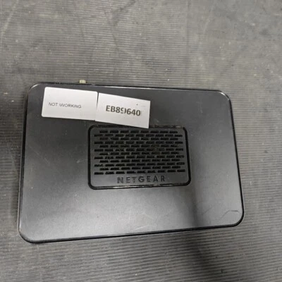 Netgear CG3000 Wireless Gateway - For Parts, Scratches, No Accessories - Image 1 of 4