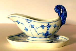 Bing & Grondahl B&G Blue Seahorse/ Floral Gravy Boat and Tray Denmark - Picture 1 of 6