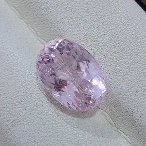 Piedra preciosa suelta kunzita color rosa corte natural de 10,20 quilates de Afganistán - Imagen 1 de 9