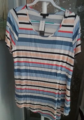 Camiseta a Rayas Multicolor Manga Corta Cuello en V Columpio Lane Bryant Nueva con Etiquetas Talla 14/16  Foto 1 de 4