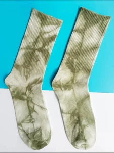 SUN STONE Mens Green Tie Dye Ribbed Casual Crew Socks 7-12 - Picture 1 of 3