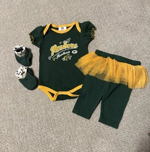 Green Bay Packers Girls Onezie, Pants & Booties Size 12 Months NFL Team Apparel - Picture 1 of 4