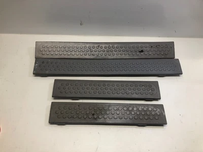 DOOR SILL KICK PLATE 1999-2007 FORD F250 F350 CREWCAB GRAY - Image 1 of 4