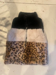 Urban Republic Girls color block faux fur vest black/ cream/leopard size 4 (S) - Picture 1 of 8