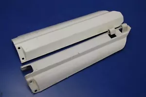 2003 03-04 WR450F WR250F Fork Guards Pair White Left Right Suspension Protector - Picture 1 of 7