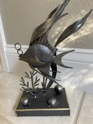Fish and Coral Metal Art Decoration in goldish bronze 10" tall - Image 1 of 4