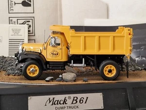 FRANKLIN MINT 1/43 - MACK B 61 DUMP TRUCK - Foto 1 di 10