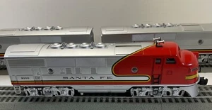 Lionel - Santa Fe Diesel Locomotive ABBA - Passenger Set - Five Cars -  6-11711 - Picture 1 of 21