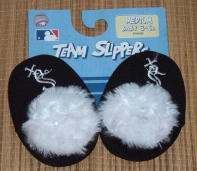 NEW Chicago White Sox MLB Baseball Baby Team Slippers 3-6 Months Medium Shoes - Image 1 of 2
