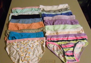 WHOLESALE LOT # 141 SIXTEEN PAIR SIZE 6 GIRLS UNDERWEAR NEW - Picture 1 of 1