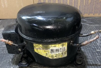 Danfoss TL4CL, LBP - R404a, 20/240V, 50/60Hz - 1/6 HP - Image 1 of 4