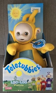 New 1998 Teletubbies Talking Yellow Laa-Laa Playskool  - Picture 1 of 3