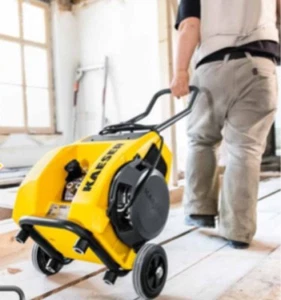 KAESER Kompressor i.Comp 3 fahrbar ölfrei Kolbenkompressor Werkstatt-Kompressor - Bild 1 von 3