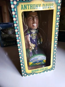 Anthony Davis Rare Bobblehead Mardi Gras New Orleans Pelicans autographed box - Picture 1 of 2