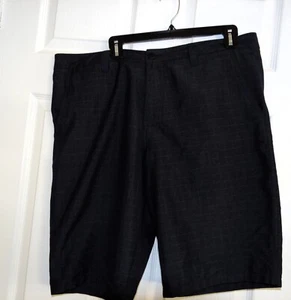 Authentic O'Neill Relaxed Fit Men's Dark Gray Dress Checkered Shorts Size 36 - Picture 1 of 6