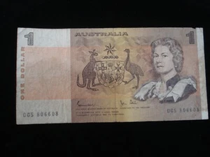 Australian 1982 Johnston Stone $1 Banknote Mirror Serial Numbers (AB06) - Picture 1 of 2