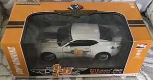 1/24 GREENLIGHT INDY 500 PACE CAR 2016 CHEVROLET CAMARO SS WHITE COUPE 100th CAR - Picture 1 of 6