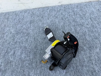 CINTURÓN SEGURIDAD TRASERO PASAJERO DERECHO HEBILLA NEGRO LEXUS RC350 RC300 (2015-2024) OEM Foto 1 de 3