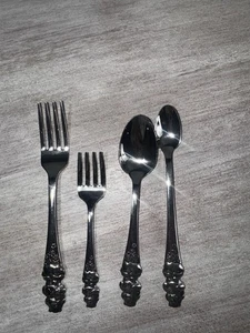 Set 4 argenteria vintage 1984 Care Bears saluti americani -2 forchette 2 cucchiai - Foto 1 di 4