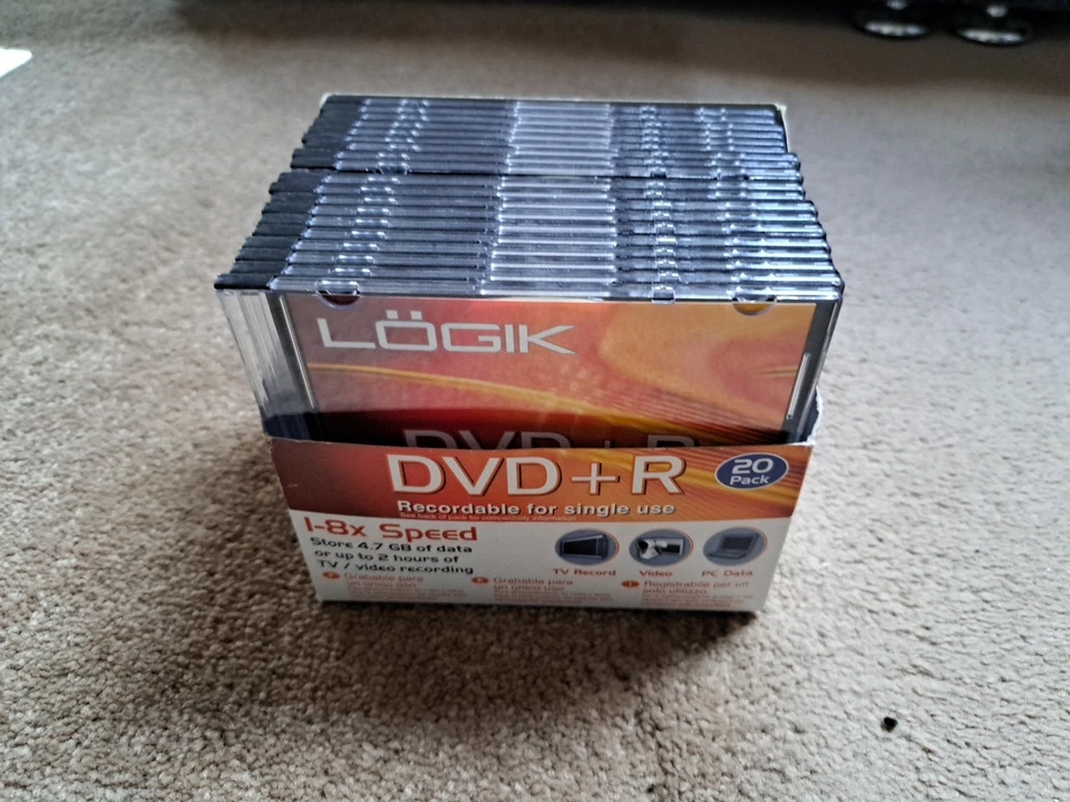 LOGIK DVD-R 19 RECORDABLE FOR SINGLE USE 1-8 Speed with Slim Cases - Image 1 of 1