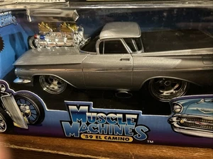 Muscle Machines 1959 El Camino Silber Maßstab 1:18 Neu im Originalkarton - Bild 1 von 9