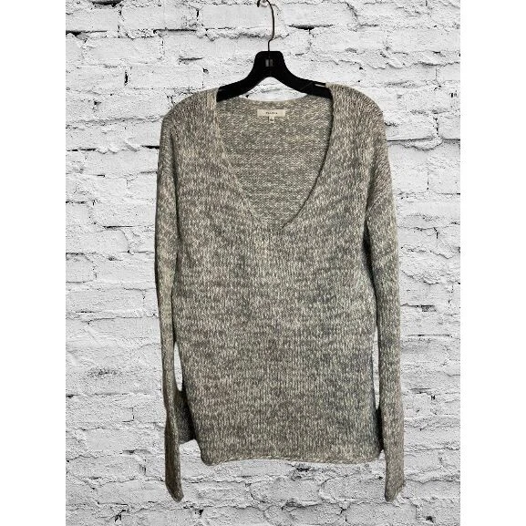 Suéter tejido Aritzia Talula cuello en V beige y blanco talla grande Foto 1 de 4