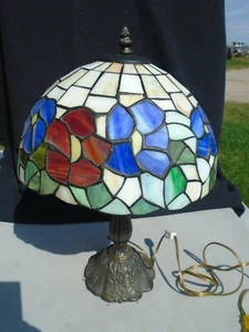 Stained Glass Table Lamp with Blue & Red Flowers - Picture 1 of 7