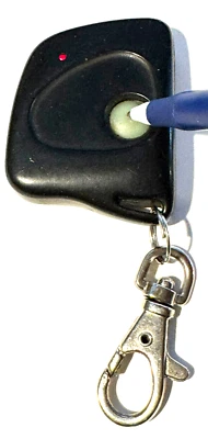 SU7CCF31B puerta garaje entrada mando a distancia mando a distancia alarma clicker abridor Foto 1 de 4