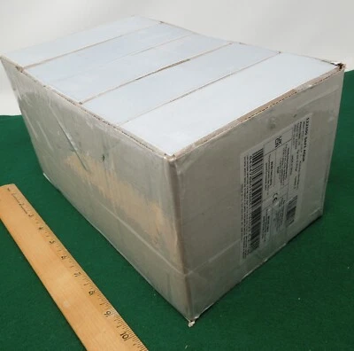 Azulejo Safi Aqua, Nuevo, Caja de 85 Azulejos, 2" x 6" x 5/16", Hecho en España, Tendencias Foto 1 de 4