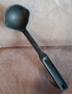 PAMPERED CHEF BLACK NYLON LADLE Heat Resistant  Made In USA - Picture 1 of 2