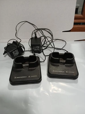 (2) Original Motorola Power Supply With Bases Part # 351601003C0 In:120V Out:16V - Image 1 of 3