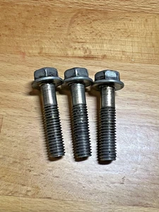 99 Honda Prelude Termostato Carcasa a Culata Montaje Pernos Montaje 97-01 - Imagen 1 de 2